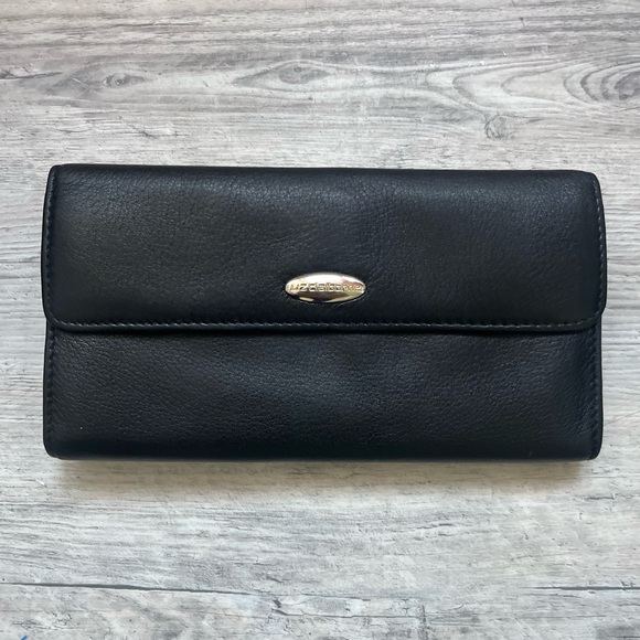 Liz Claiborne Accessories - Liz Claiborne Black Leather Trifold Wallet Clutch Snap Closure